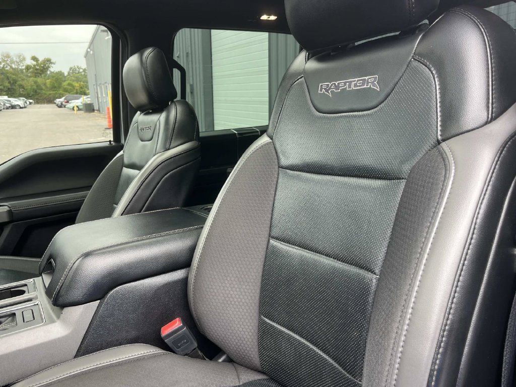 Used 2019 Ford F150 Raptor AWD/4WD image 30
