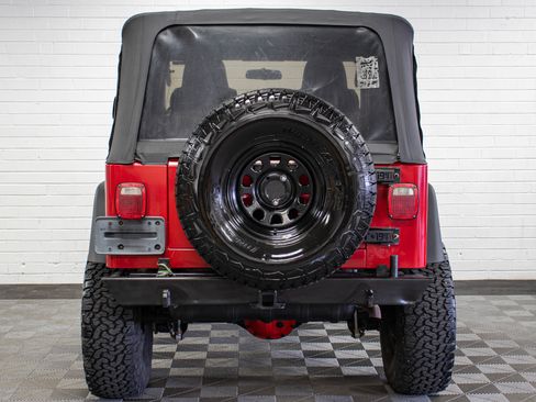 Used 2004 Jeep Wrangler Sport image 4
