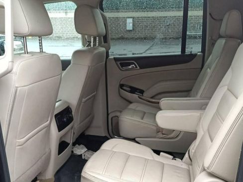 Used 2017 GMC Yukon XL Denali AWD/4WD image 4
