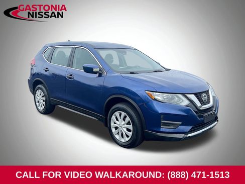 Used 2020 Nissan Rogue S image 1