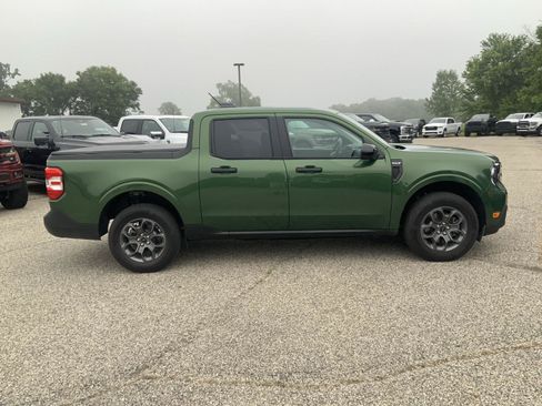Used 2025 Ford Maverick XLT w/ XLT Luxury Package FWD image 14