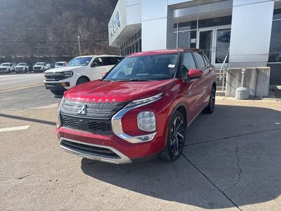 Used 2023 Mitsubishi Outlander SE