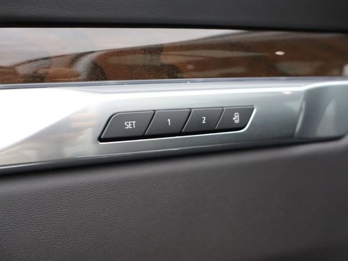 Used 2025 Cadillac Escalade Sport Platinum image 12