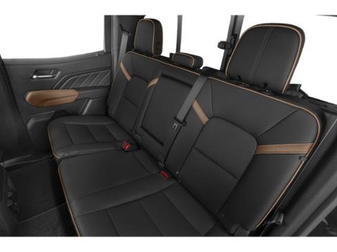 Used 2023 GMC Canyon AT4 w/ Technology Package AWD/4WD image 16