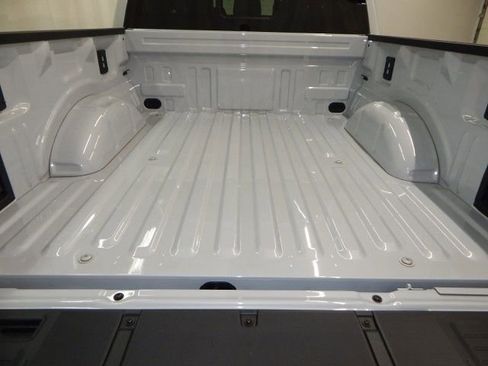 New 2025 Ford F150 Lightning Lariat image 18