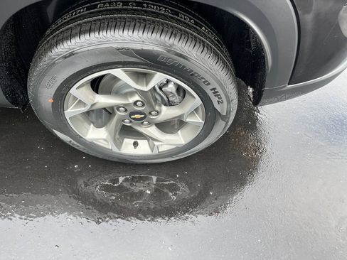 New 2026 Chevrolet Trax LT image 32