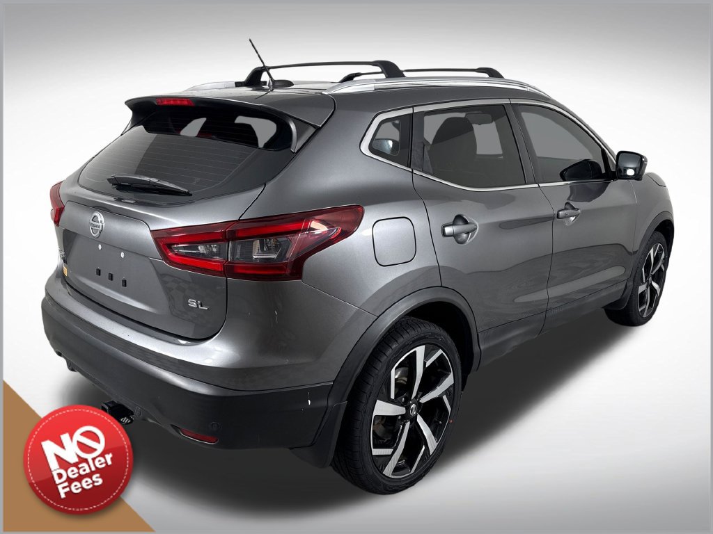 Used 2020 Nissan Rogue Sport SL FWD image 3
