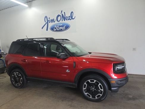 Used 2024 Ford Bronco Sport Outer Banks w/ Tech Package AWD/4WD image 1