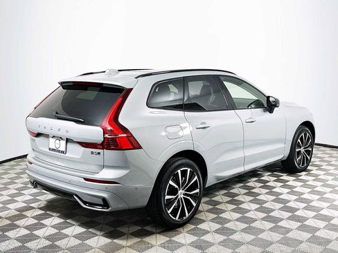 Used 2025 Volvo XC60 B5 Plus w/ Protection Package Premier image 7