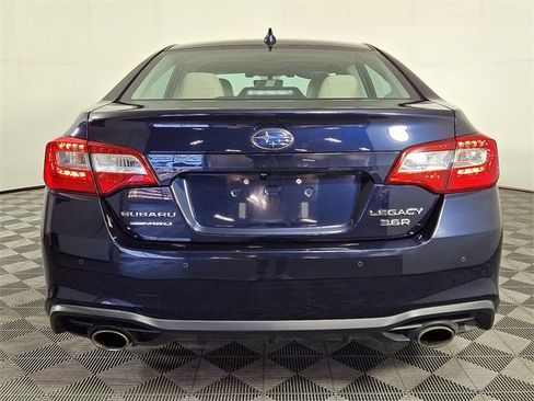 Used 2018 Subaru Legacy 3.6R Limited image 8