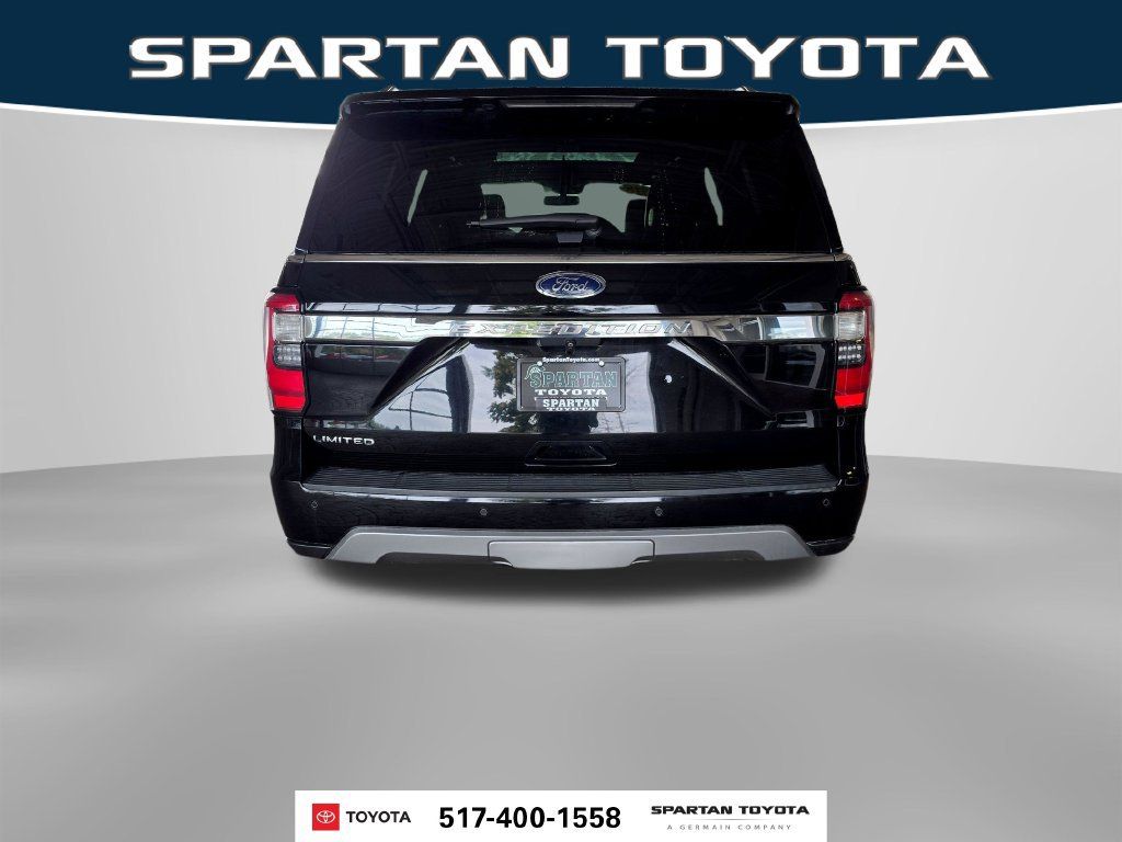 Used 2018 Ford Expedition Limited w/ Equipment Group 302A AWD/4WD image 8