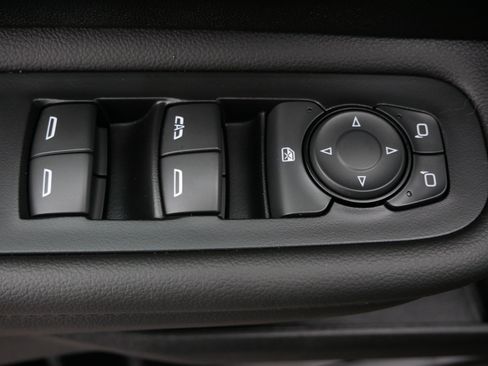 Used 2023 GMC Terrain AT4 w/ LPO, Floor Liner Package image 20