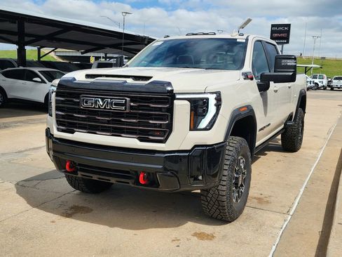 New 2026 GMC Sierra 2500 AT4X w/ LPO, Black Badging Package AWD/4WD image 7