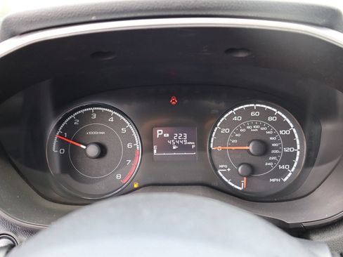 Used 2018 Subaru Crosstrek 2.0i Premium AWD/4WD image 18