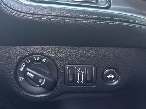 Used 2022 Dodge Challenger R/T Scat Pack w/ Plus Package image 25