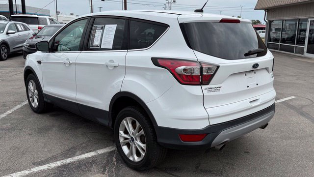 Used 2017 Ford Escape SE AWD/4WD image 4