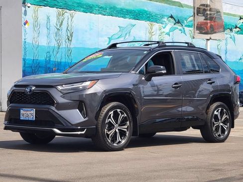 Used 2024 Toyota RAV4 XSE w/ Premium Package AWD/4WD image 3
