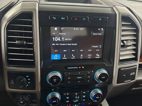 Used 2018 Ford F150 King Ranch w/ Equipment Group 601A Luxury image 19