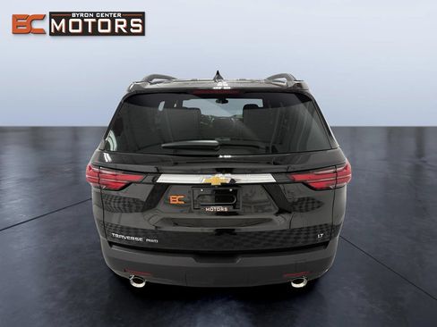 Used 2023 Chevrolet Traverse LT w/ LPO, Floor Liner Package AWD/4WD image 5