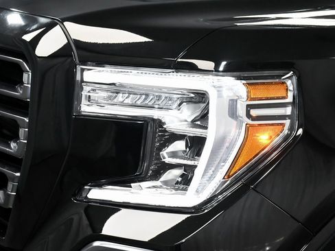 Used 2022 GMC Sierra 1500 AT4 image 85