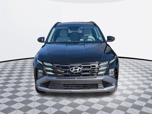 Certified 2025 Hyundai Tucson SEL image 9