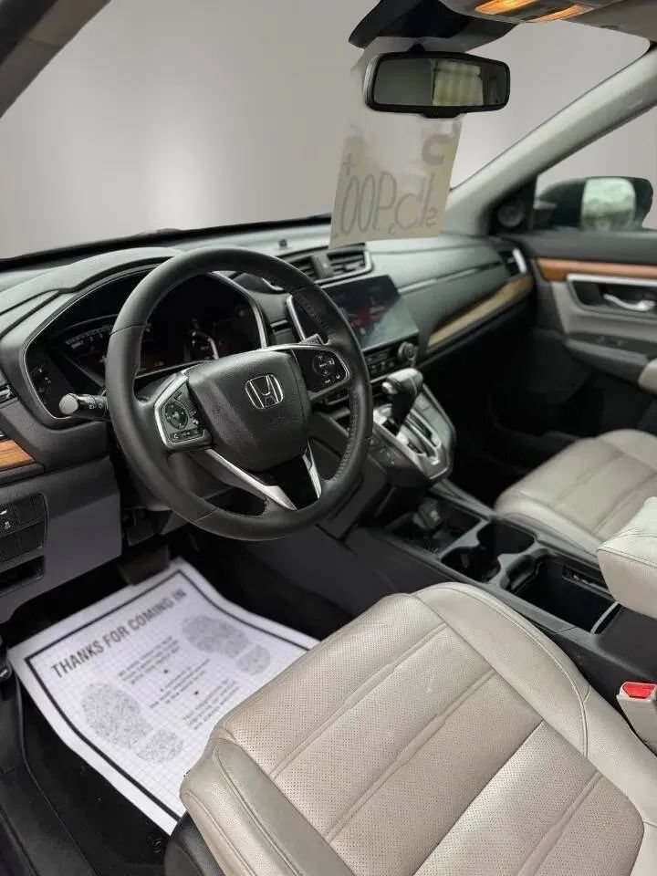 Used 2017 Honda CR-V Touring image 10