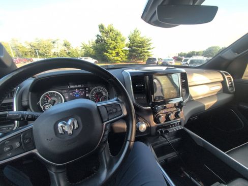 Used 2021 RAM 1500 Laramie w/ Sport Appearance Package AWD/4WD image 4