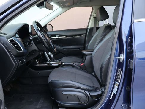 Used 2022 Kia Seltos S image 8