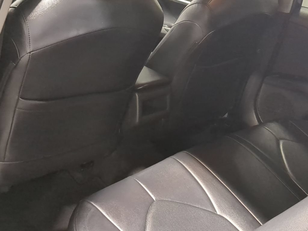 Used 2019 Toyota Camry LE FWD image 21