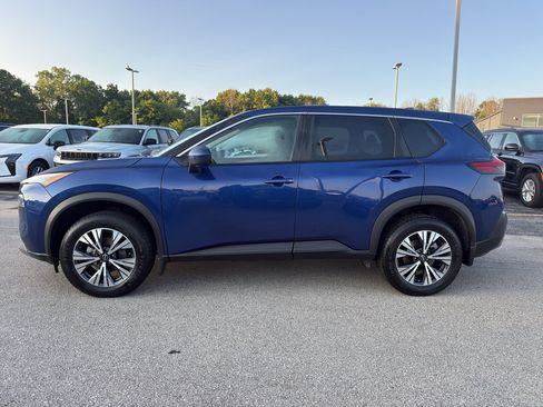 Certified 2023 Nissan Rogue SV AWD/4WD image 6