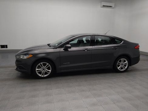 Used 2018 Ford Fusion S image 2