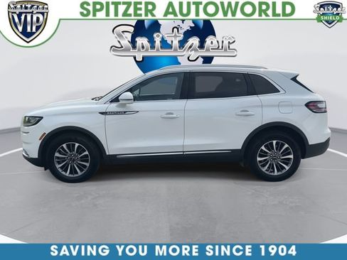 Used 2022 Lincoln Nautilus Reserve w/ Cargo Utility Package AWD/4WD image 6