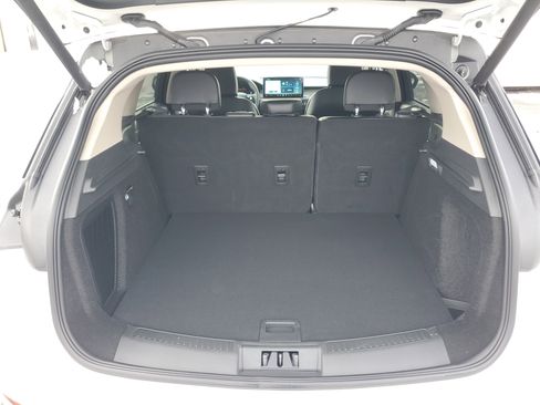 New 2026 Lincoln Corsair Premiere image 27