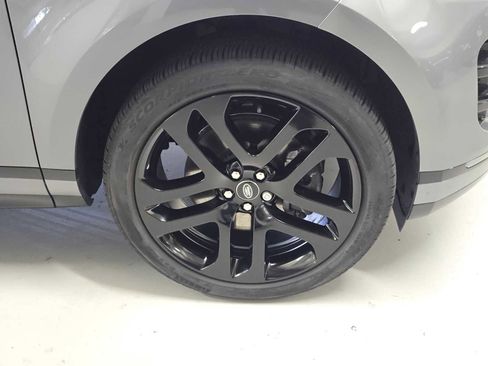 Certified 2024 Land Rover Range Rover Evoque Dynamic SE image 9