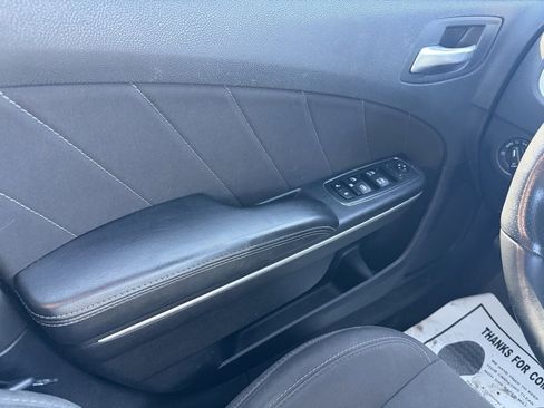 Used 2019 Dodge Charger R/T image 12