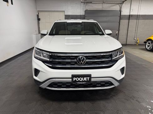 Used 2022 Volkswagen Atlas Cross Sport SE AWD/4WD image 3