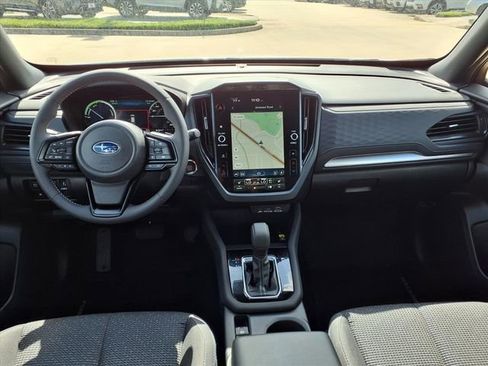 Certified 2025 Subaru Forester Premium AWD/4WD image 5