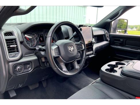 Used 2025 RAM 2500 Tradesman AWD/4WD image 13