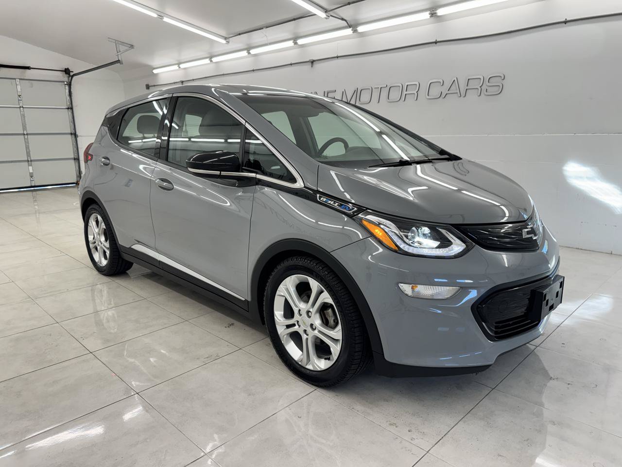 Used 2021 Chevrolet Bolt LT FWD image 3