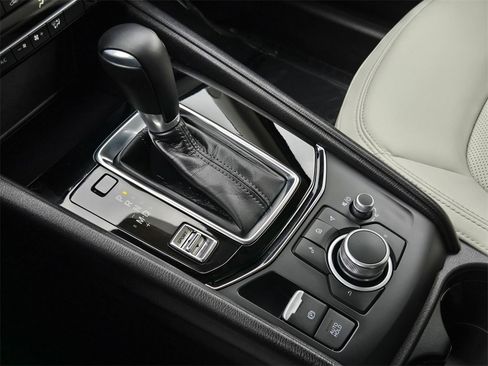 Certified 2025 MAZDA CX-5 AWD 2.5 S w/ Preferred Package image 18