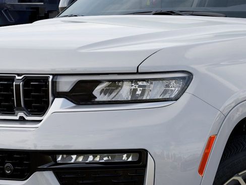 New 2026 Jeep Grand Cherokee L Summit AWD/4WD image 10