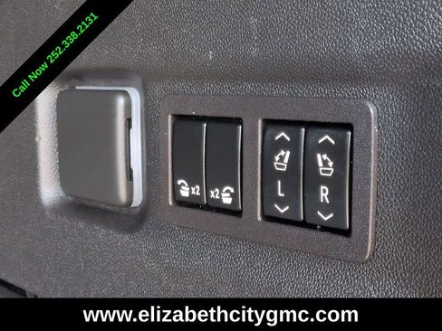 Used 2023 Chevrolet Suburban High Country image 16