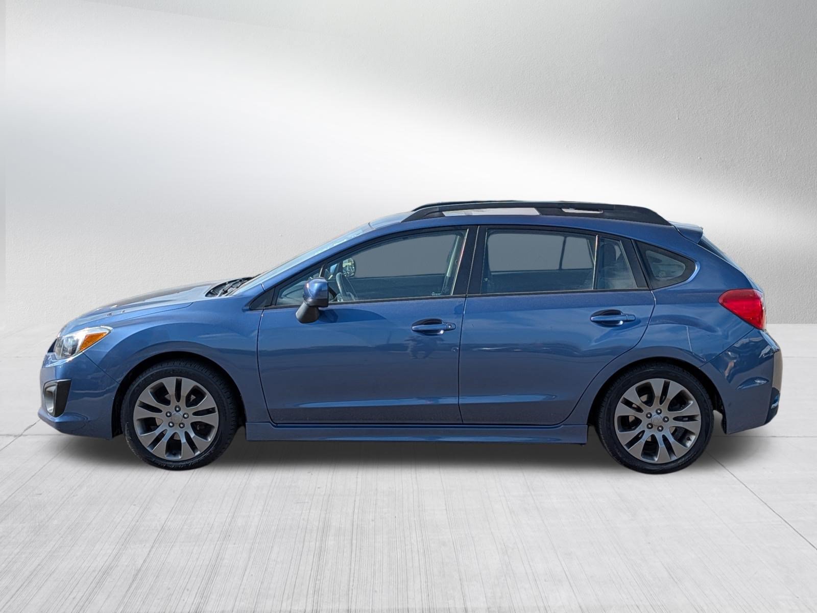 Used 2013 Subaru Impreza 2.0i Sport Premium AWD/4WD image 4