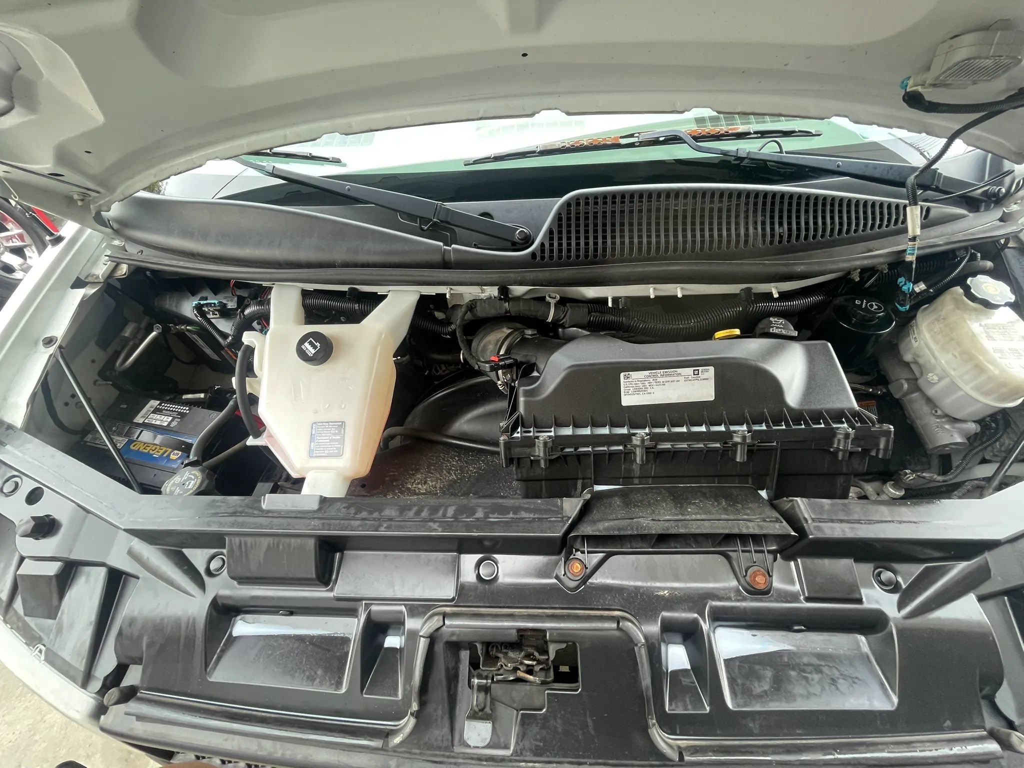 Used 2020 Chevrolet Express 2500 RWD image 19