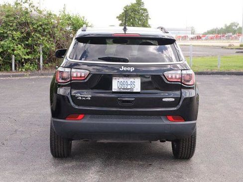 Used 2025 Jeep Compass Latitude w/ Sun & Sound Group AWD/4WD image 6