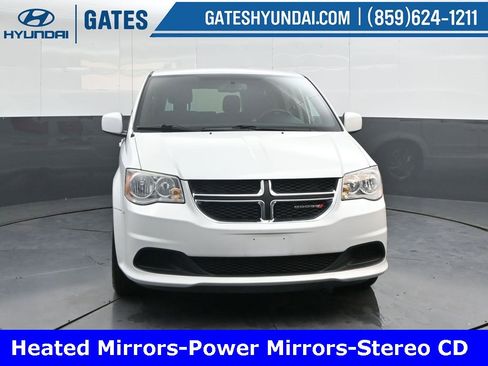 Used 2016 Dodge Grand Caravan SE image 5
