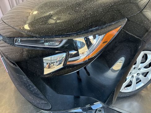 Used 2025 Toyota Corolla LE FWD image 9