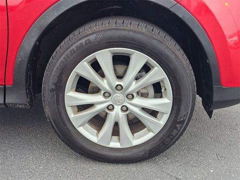 Used 2013 Toyota RAV4 Limited image 9