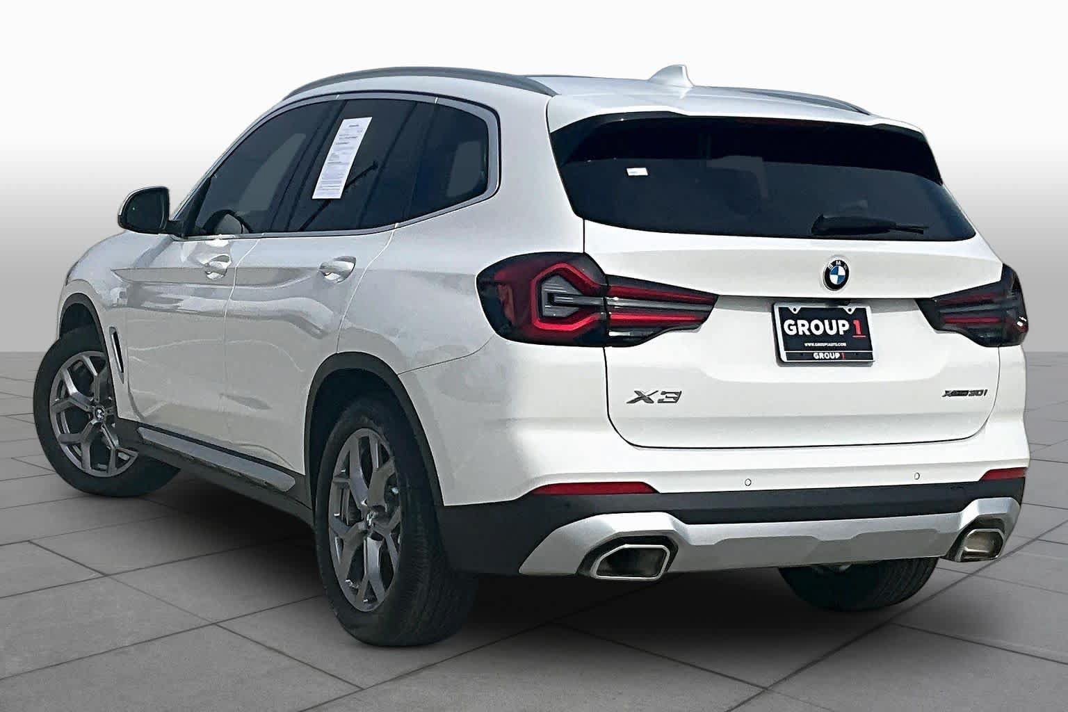 Used 2024 BMW X3 xDrive30i w/ Premium Package w/ZPA AWD/4WD image 11