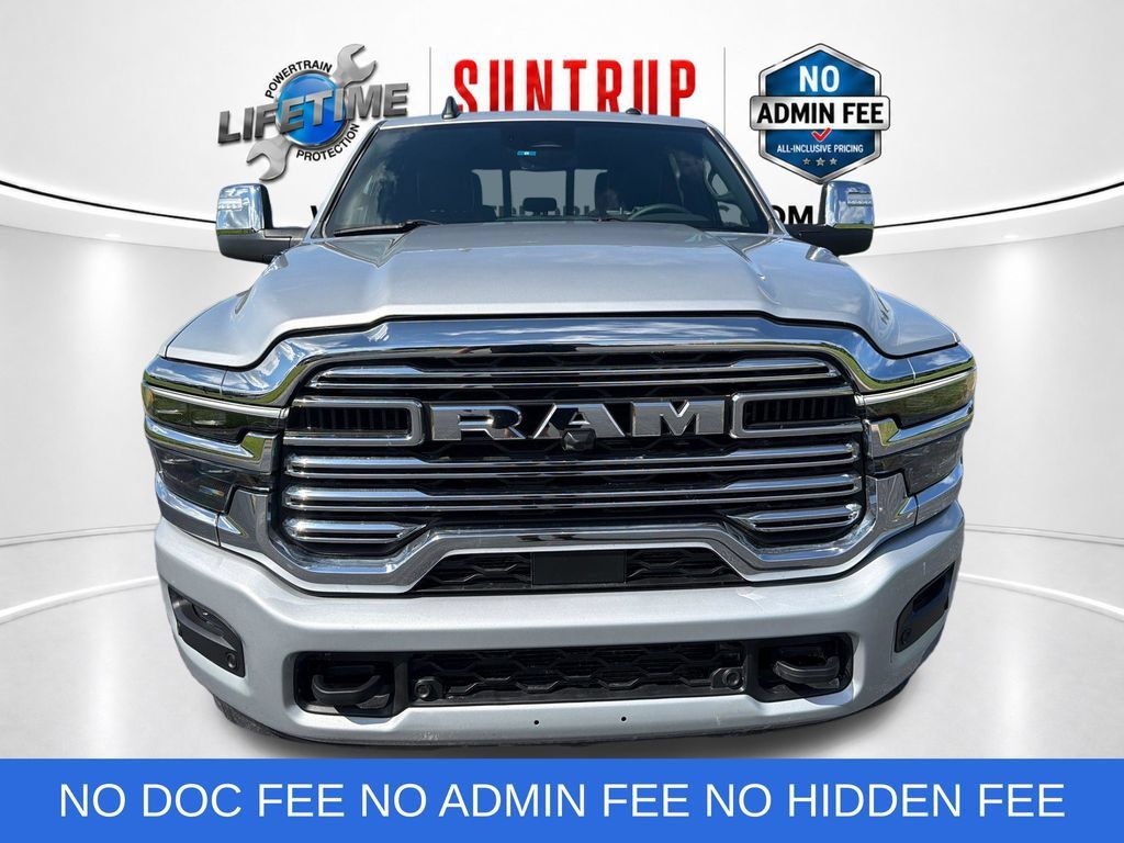 Used 2026 RAM 2500 Laramie AWD/4WD image 9